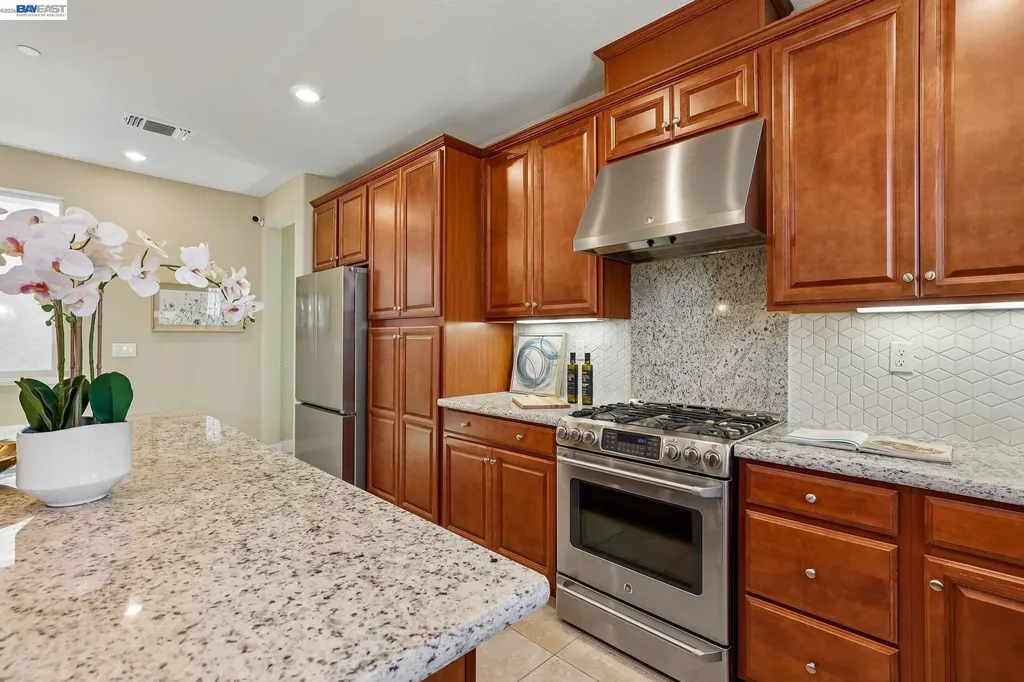2836 Stringham Way Dublin CA 94568
