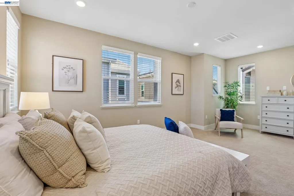 2836 Stringham Way Dublin CA 94568