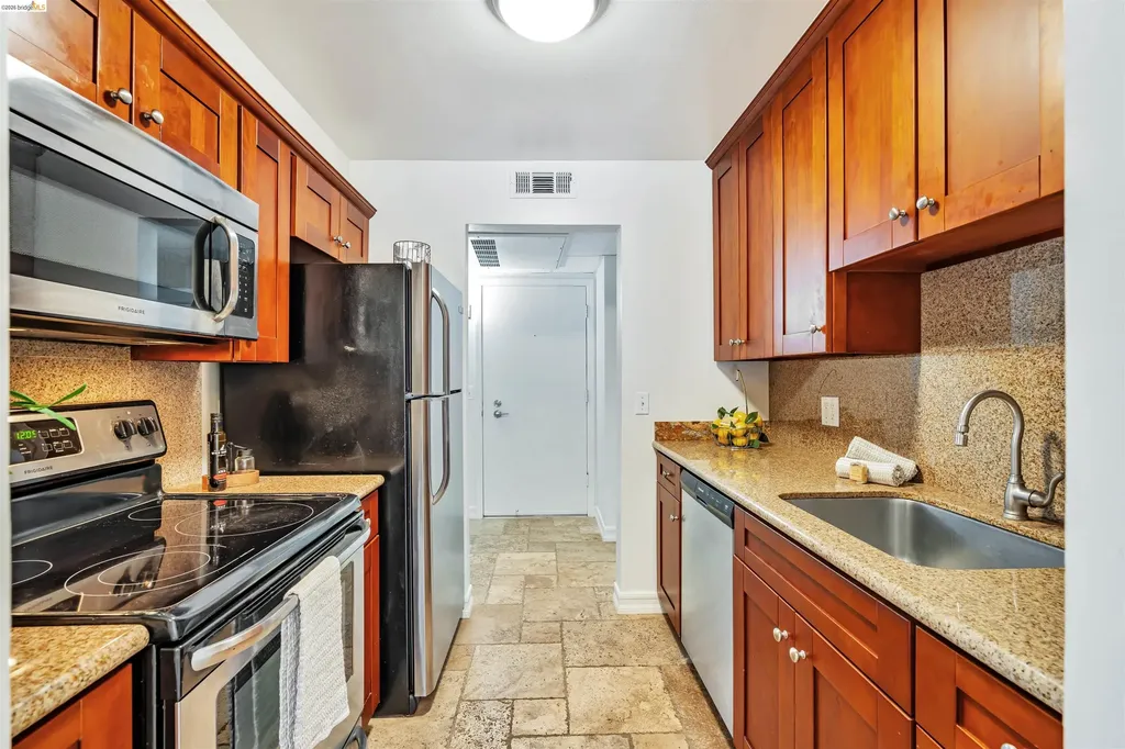 490 Civic Drive Walnut Creek CA 94596