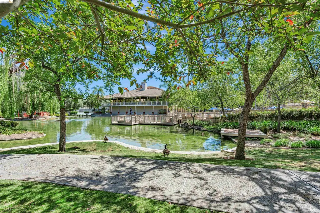 490 Civic Drive Walnut Creek CA 94596