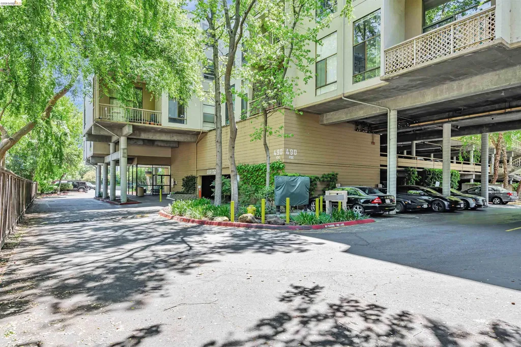 490 Civic Drive Walnut Creek CA 94596