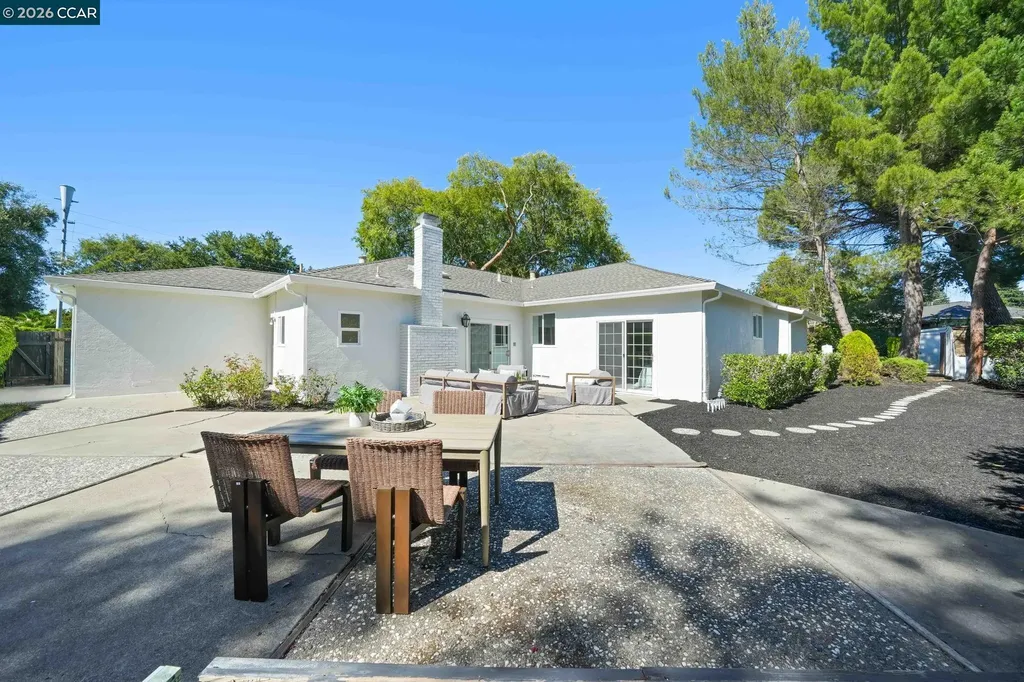 1517 Harlan Drive Danville CA 94526