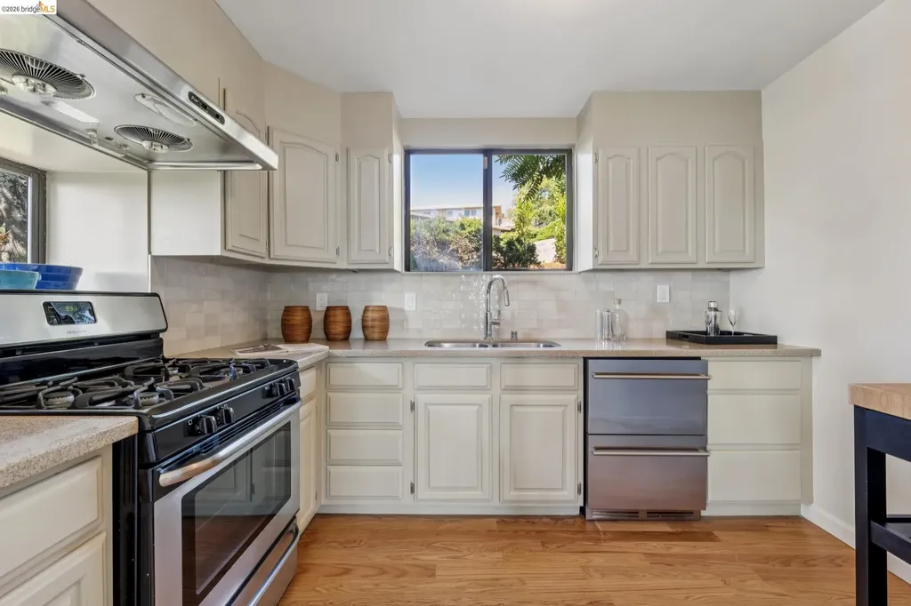 955 Galvin Drive El Cerrito CA 94530