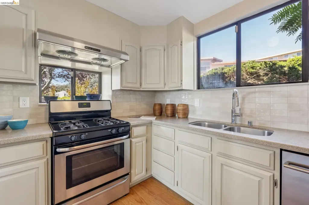 955 Galvin Drive El Cerrito CA 94530
