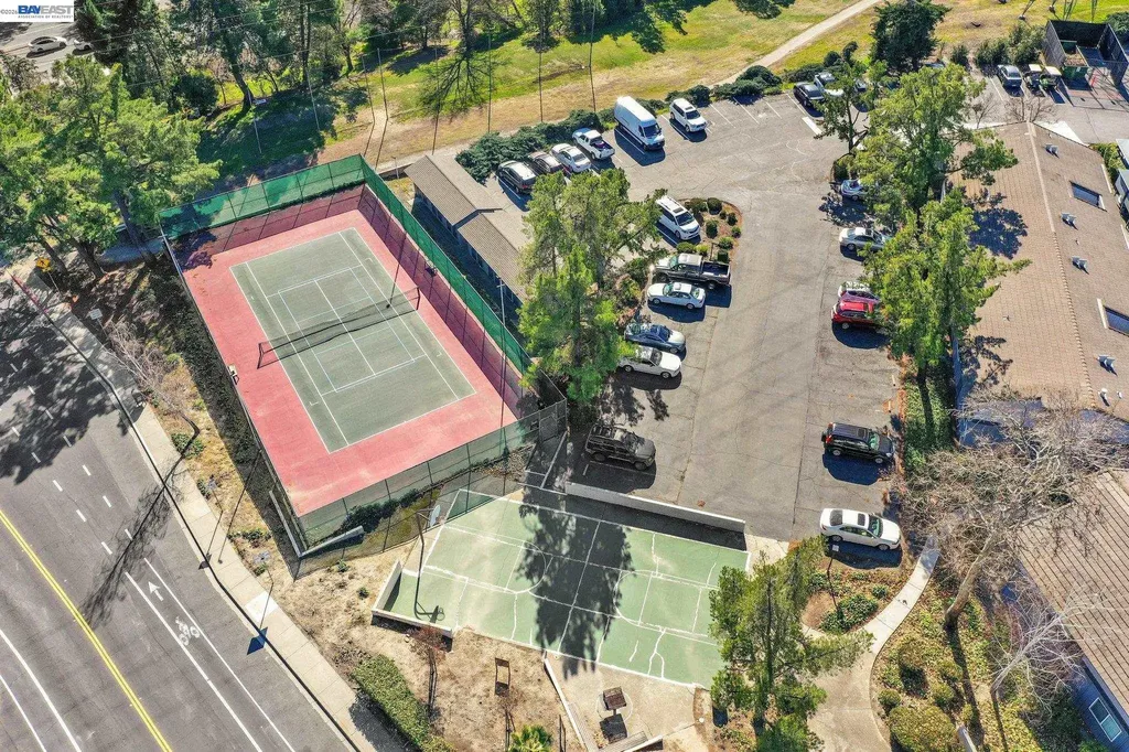 125 Player Court Walnut Creek CA 94598