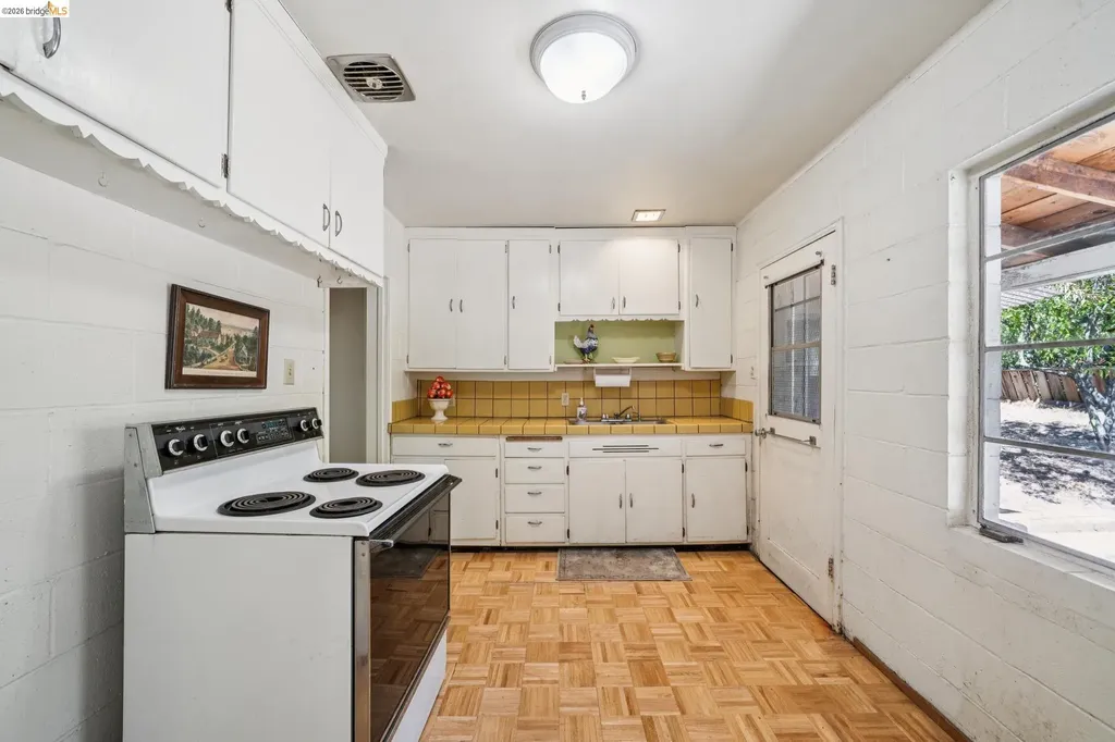 1810 3rd Avenue Walnut Creek CA 94597