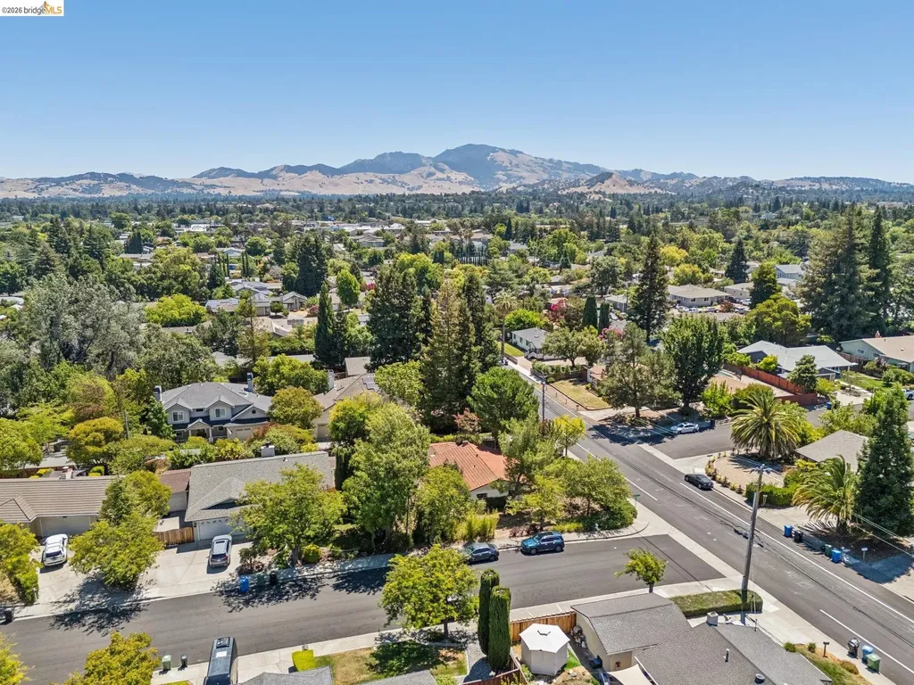 1810 3rd Avenue Walnut Creek CA 94597