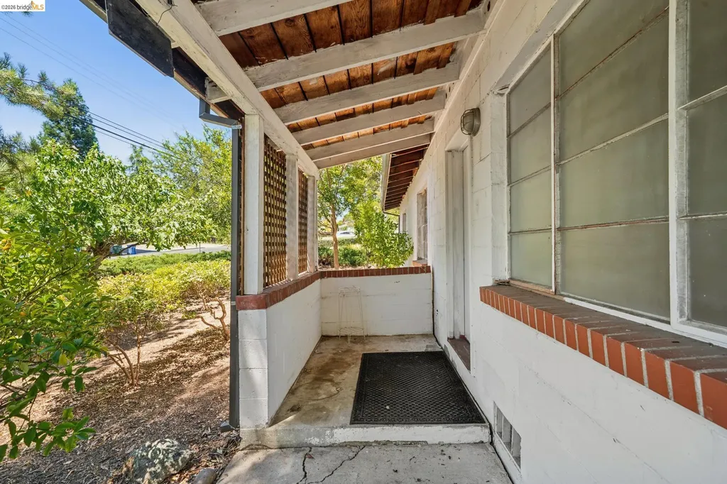 1810 3rd Avenue Walnut Creek CA 94597