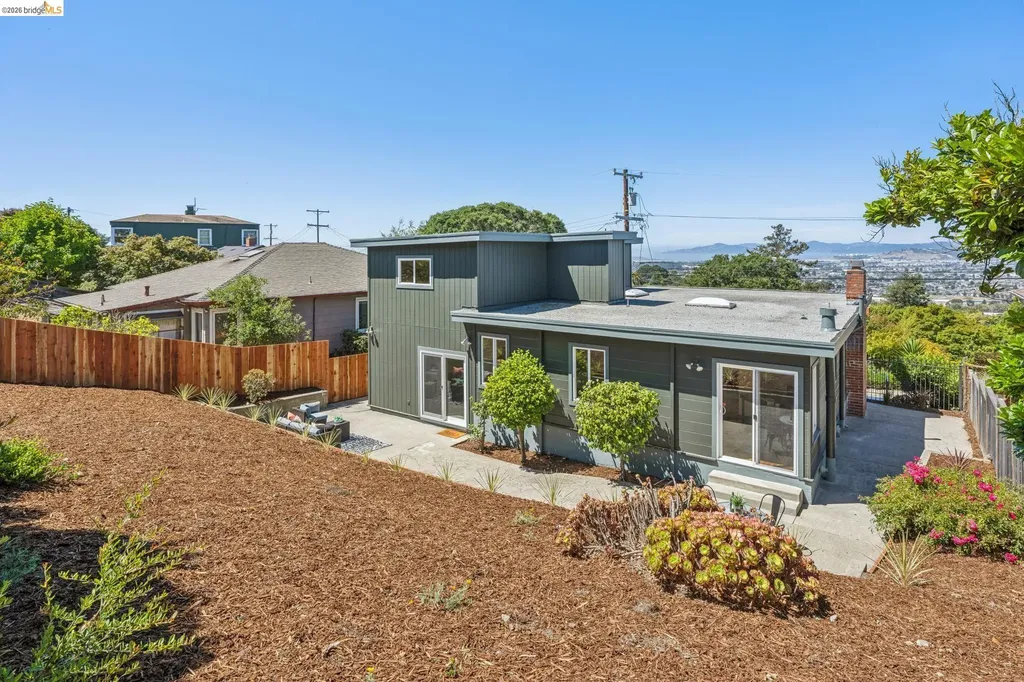 2328 Carquinez Avenue El Cerrito CA 94530