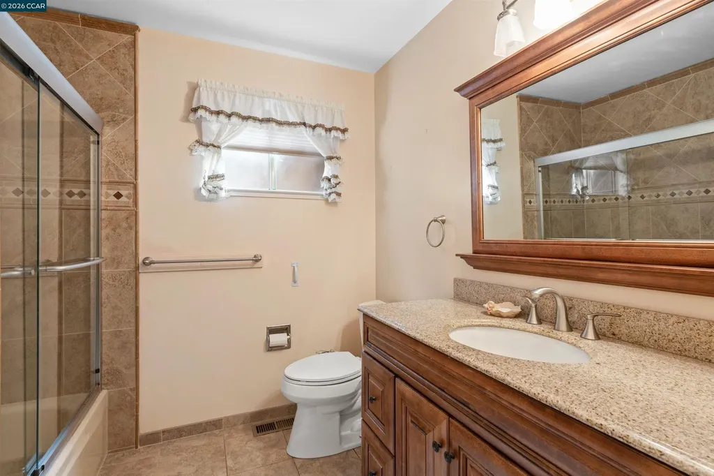 1250 Rolling Hill Court Martinez CA 94553