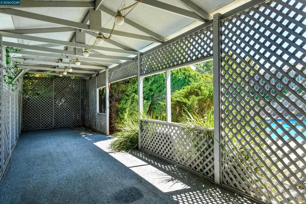 1250 Rolling Hill Court Martinez CA 94553