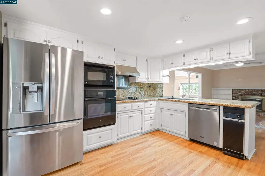 1250 Rolling Hill Court Martinez CA 94553