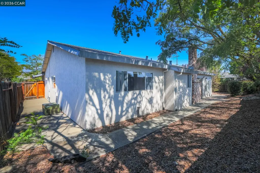 101 Flame Drive Pacheco CA 94553