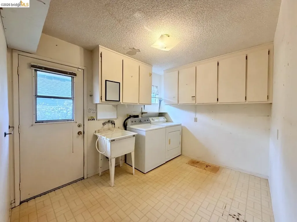3524 Wisconsin Street Oakland CA 94619