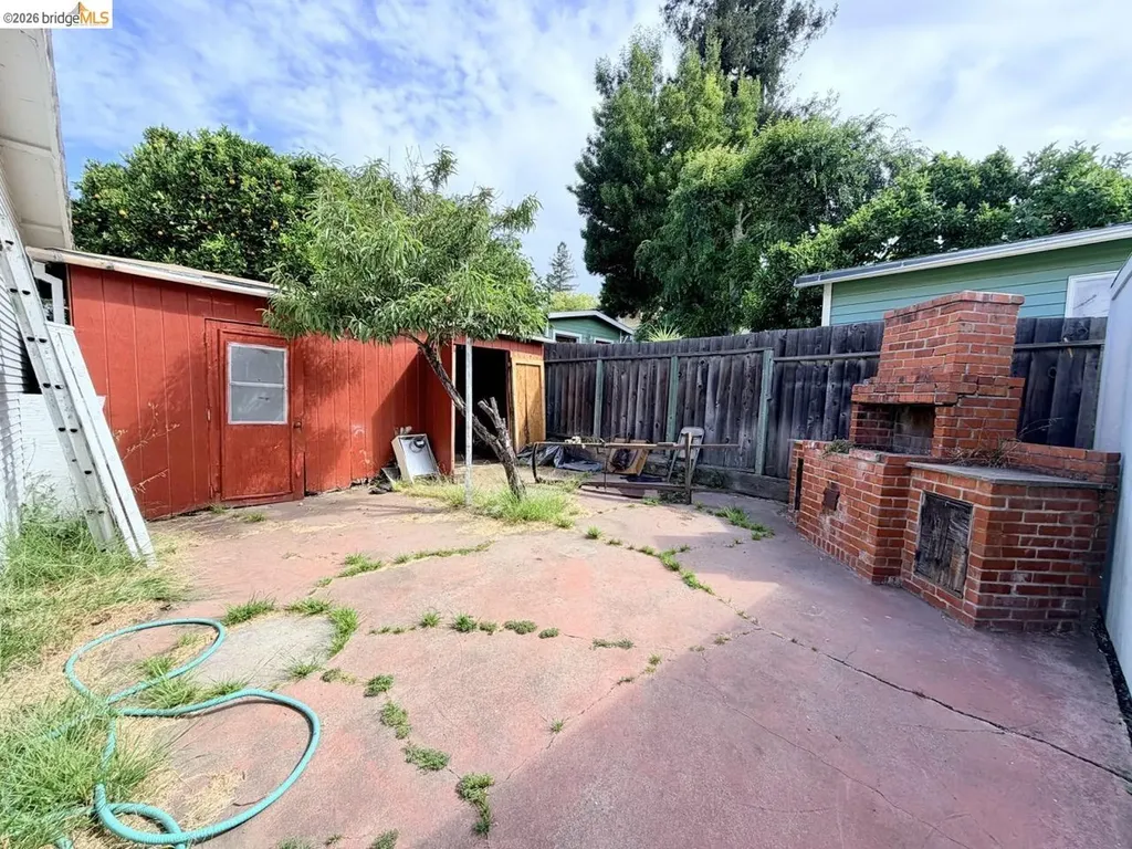 3524 Wisconsin Street Oakland CA 94619