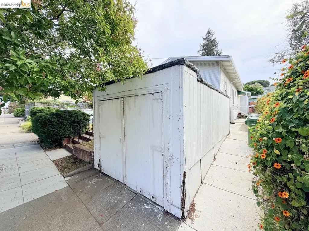 3524 Wisconsin Street Oakland CA 94619