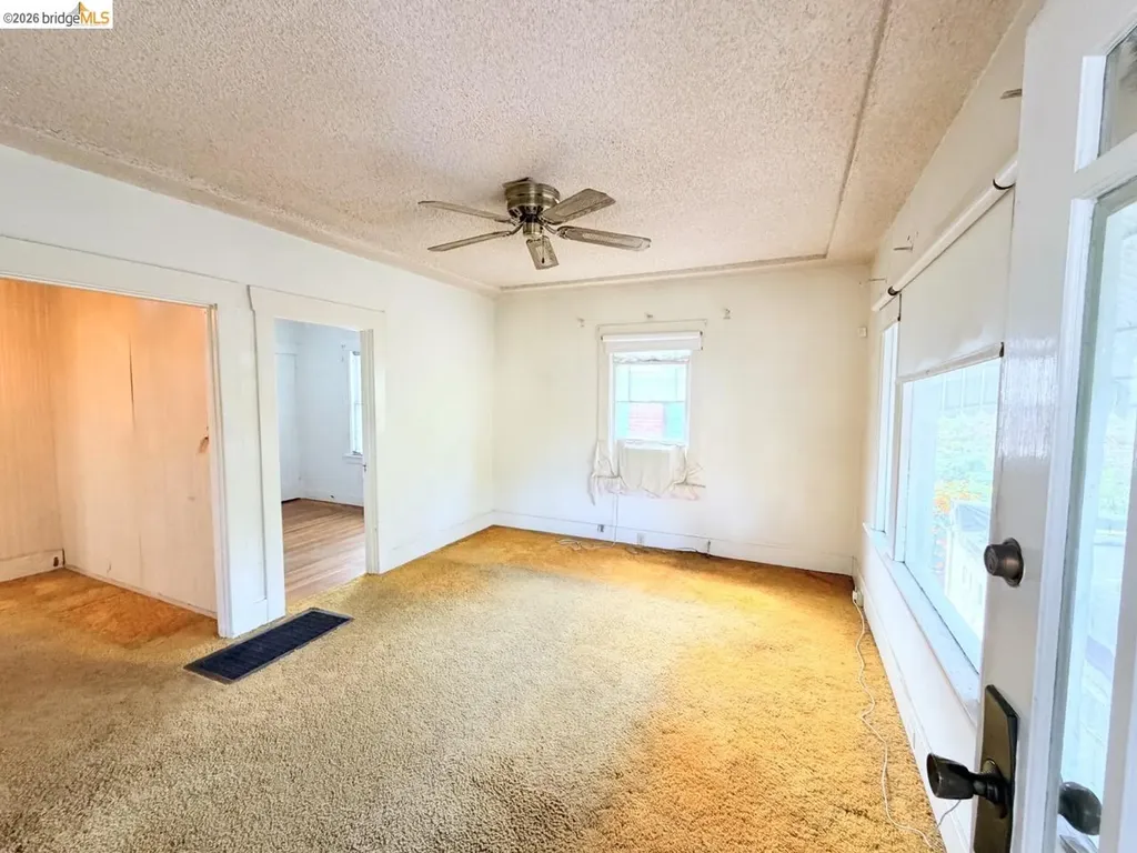 3524 Wisconsin Street Oakland CA 94619