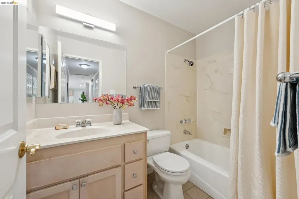 2530 Patra Drive El Sobrante CA 94803
