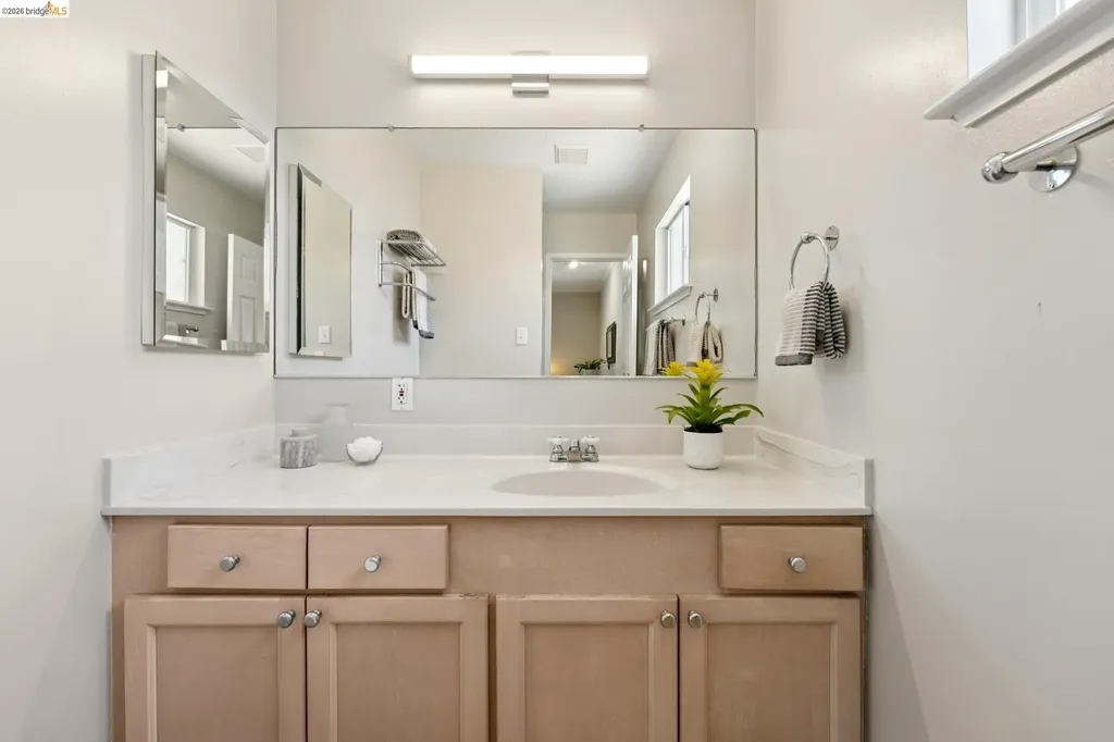 2530 Patra Drive El Sobrante CA 94803