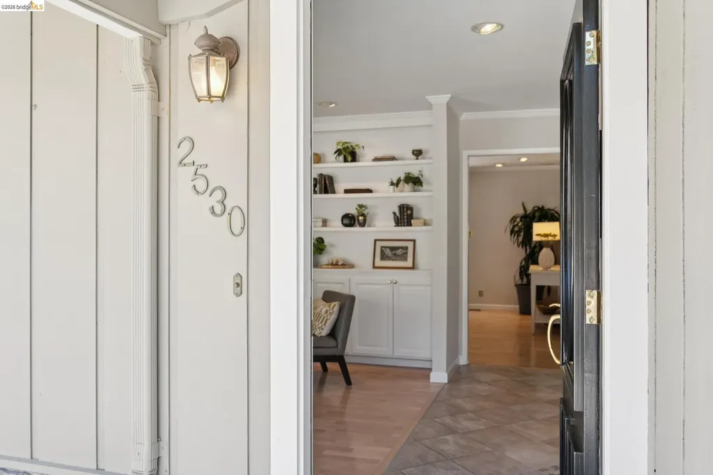 2530 Patra Drive El Sobrante CA 94803
