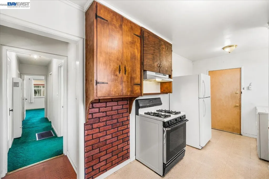 1462 155th Avenue Ashland CA 94578