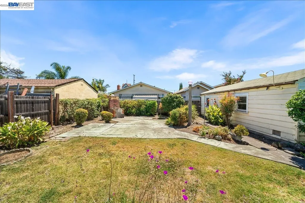 1462 155th Avenue Ashland CA 94578