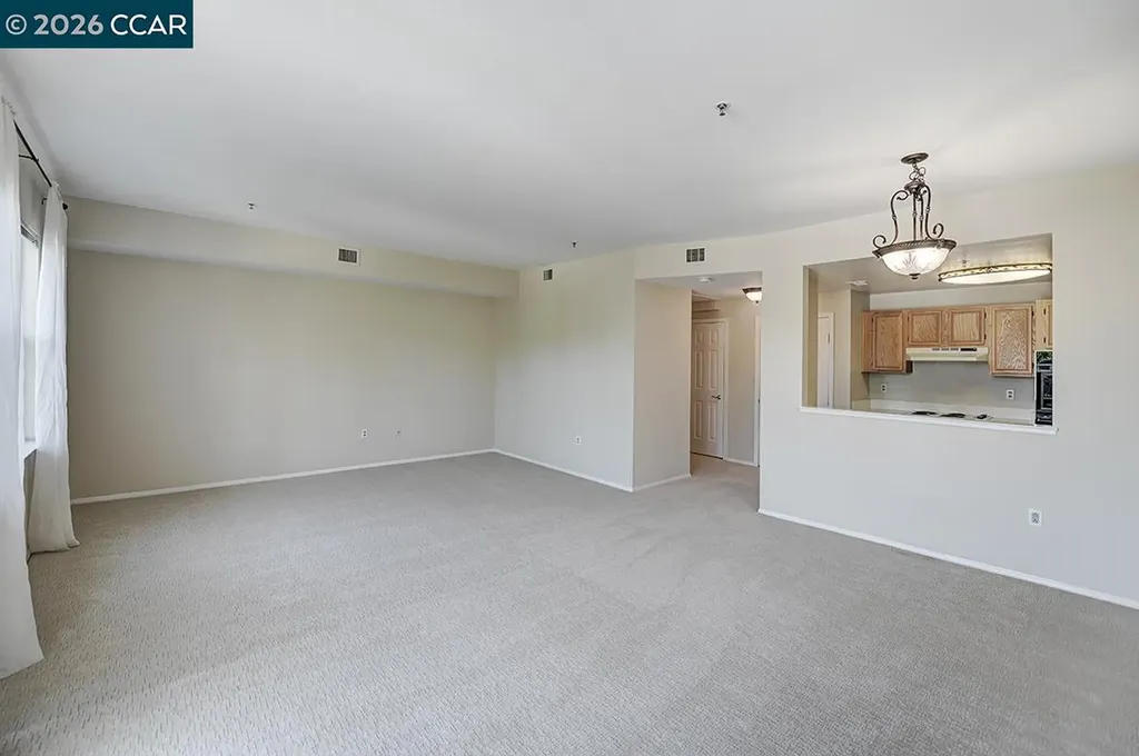 1860 Tice Creek Drive Walnut Creek CA 94595