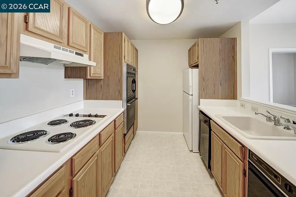 1860 Tice Creek Drive Walnut Creek CA 94595