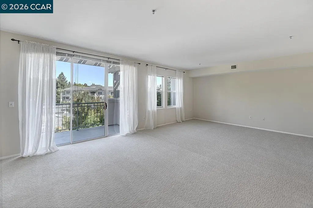 1860 Tice Creek Drive Walnut Creek CA 94595