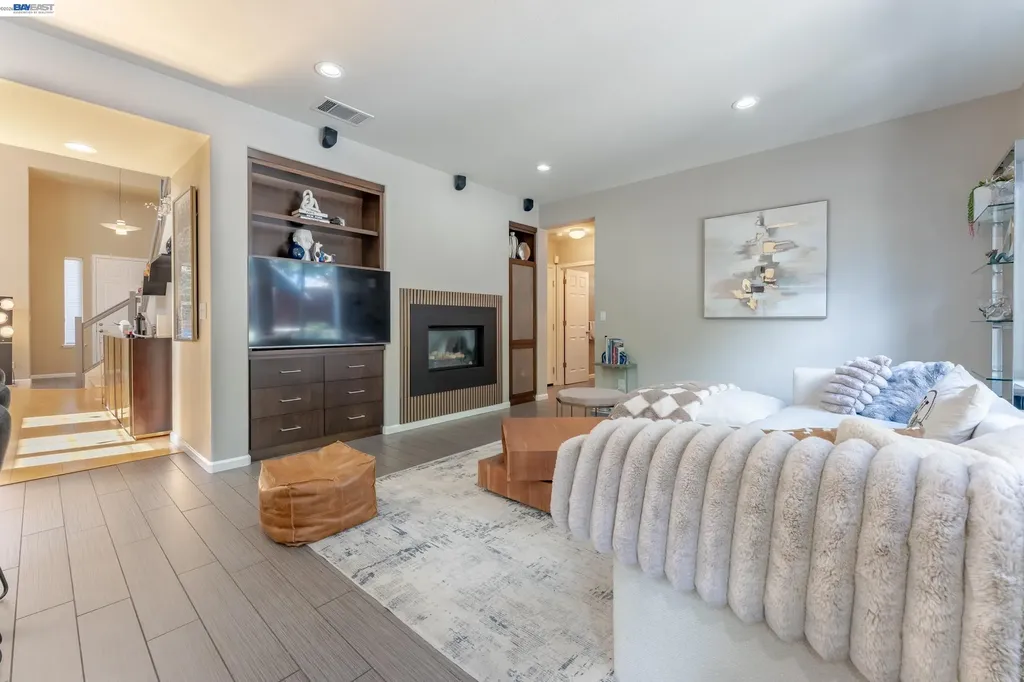 4943 Sequoia Avenue Dublin CA 94568