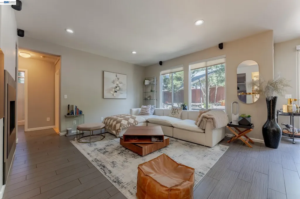 4943 Sequoia Avenue Dublin CA 94568