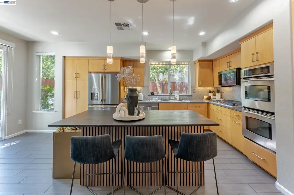 4943 Sequoia Avenue Dublin CA 94568