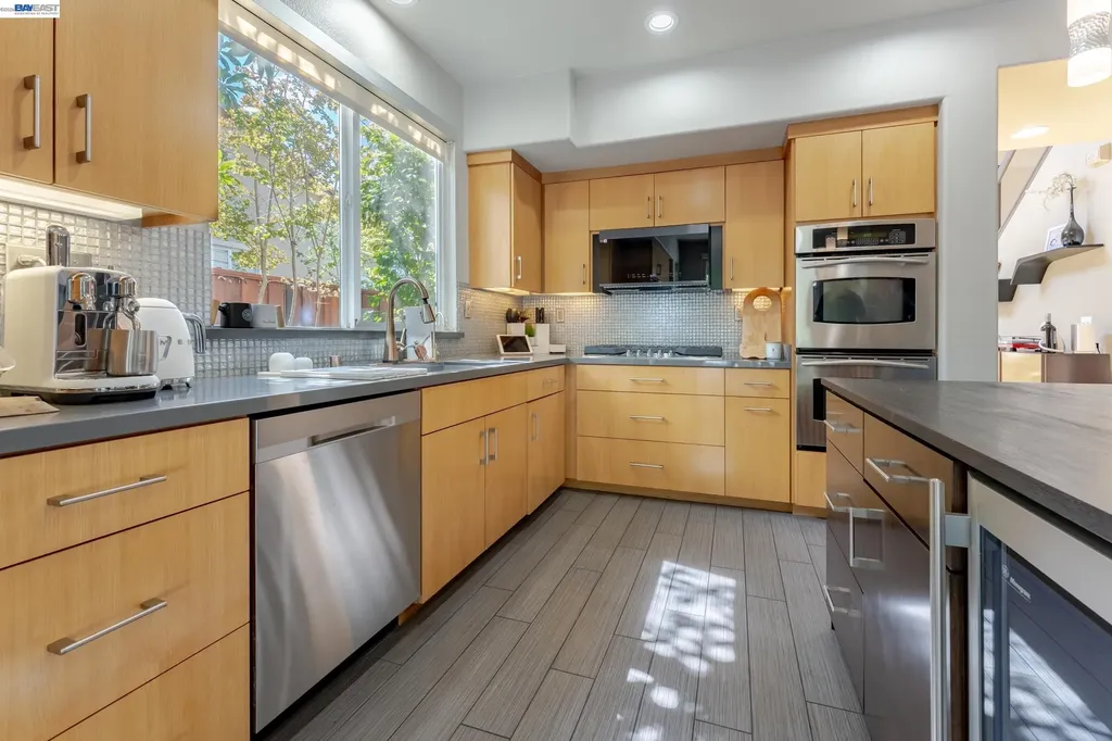 4943 Sequoia Avenue Dublin CA 94568