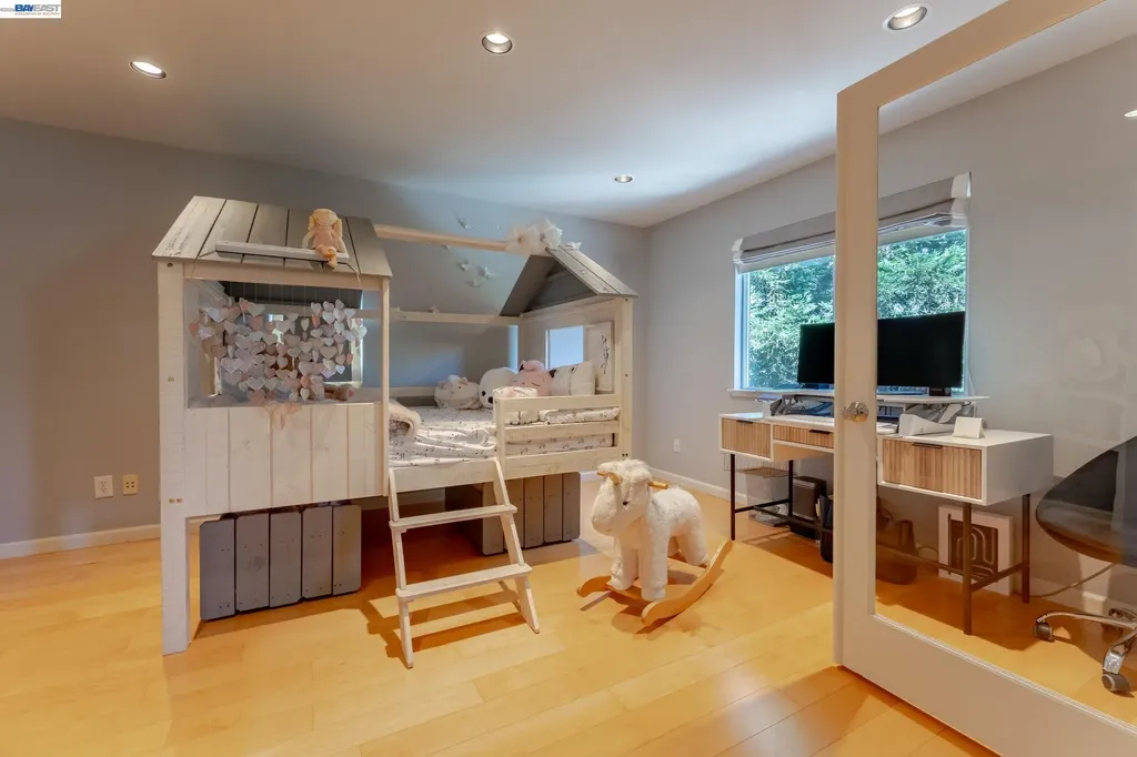 4943 Sequoia Avenue Dublin CA 94568