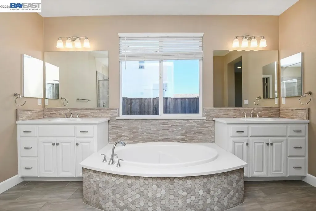 5538 Pinnacle View Court Antioch CA 94531