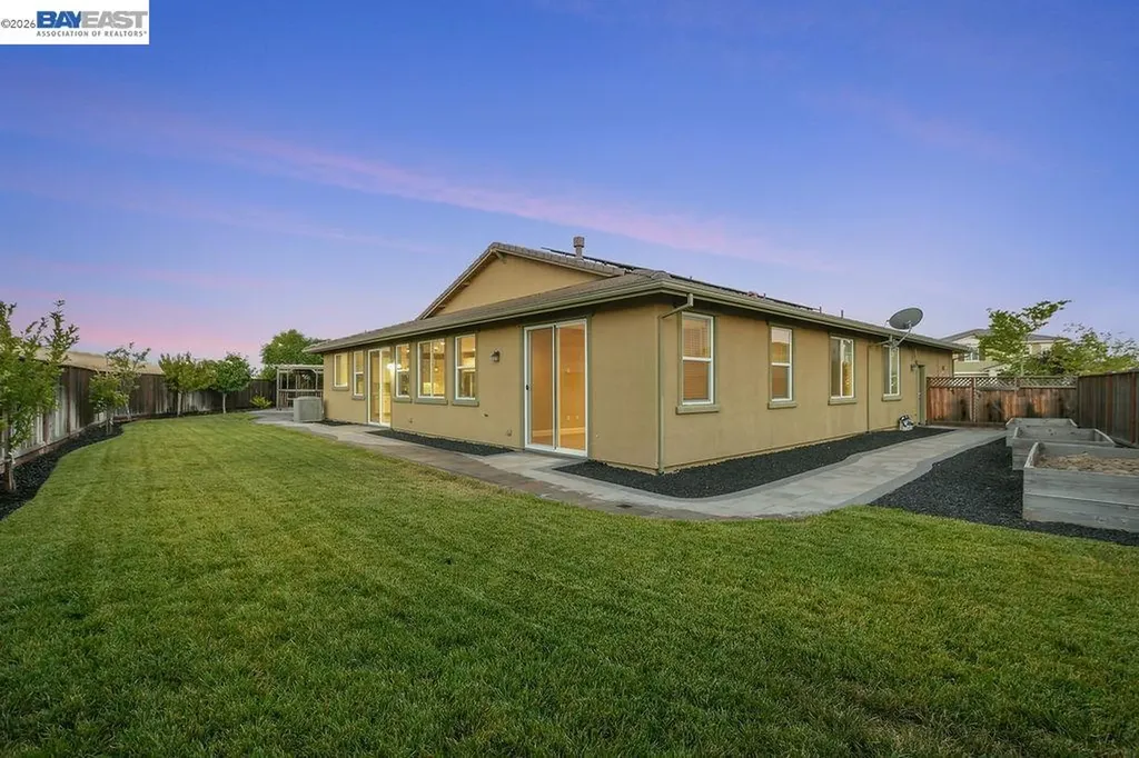 5538 Pinnacle View Court Antioch CA 94531
