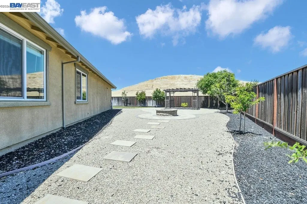 5538 Pinnacle View Court Antioch CA 94531