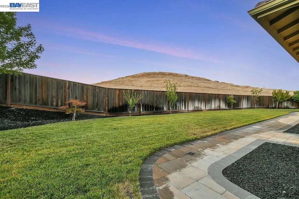 5538 Pinnacle View Court Antioch CA 94531
