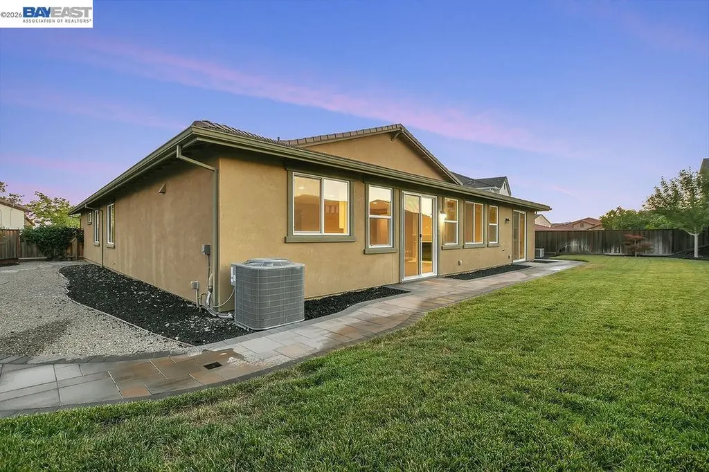 5538 Pinnacle View Court Antioch CA 94531