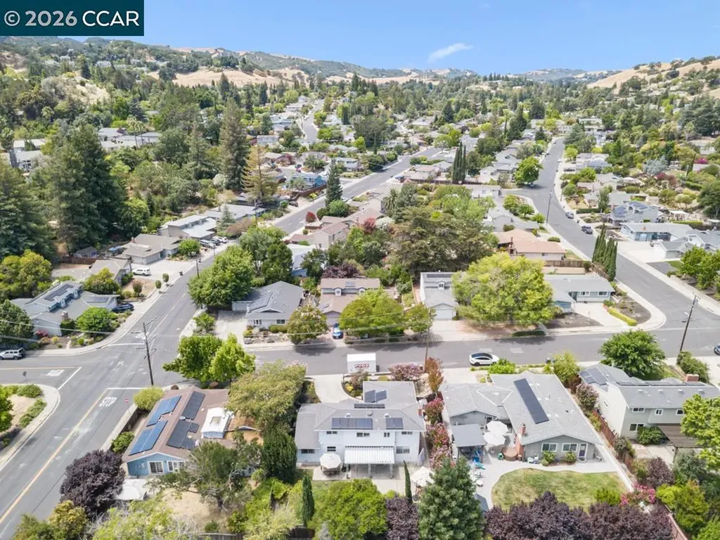 6657 Waverly Road Martinez CA 94553