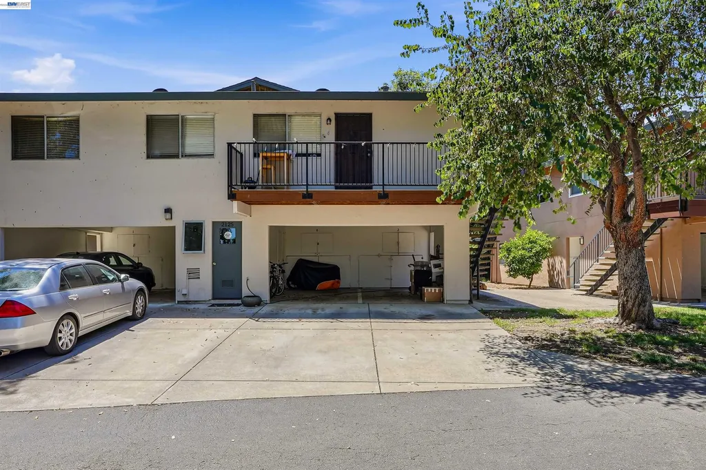 2125 Arroyo Court Pleasanton CA 94588
