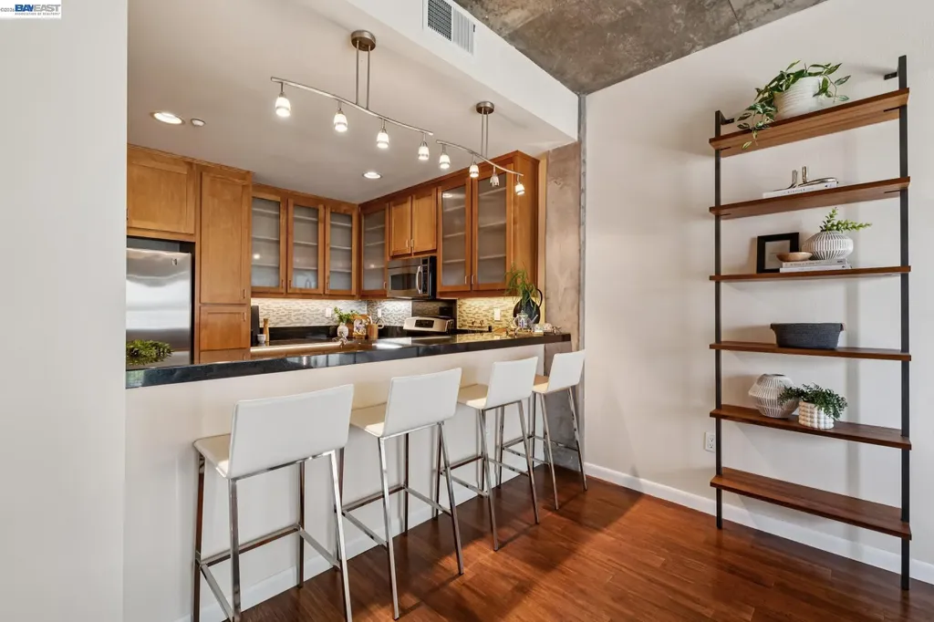 428 Alice Street Oakland CA 94607