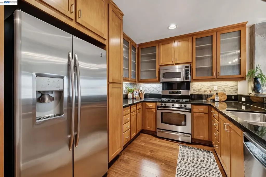 428 Alice Street Oakland CA 94607