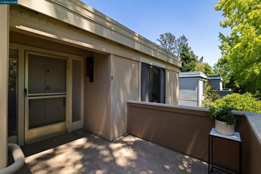 1348 Rockledge Lane Walnut Creek CA 94595