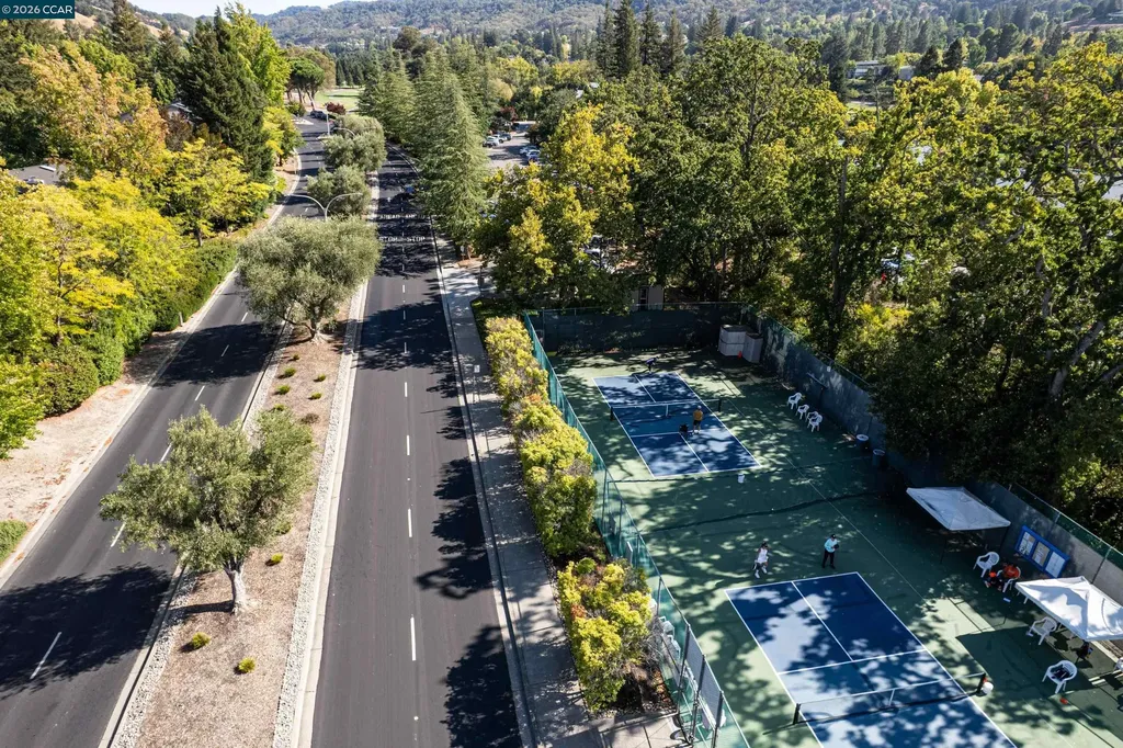 1348 Rockledge Lane Walnut Creek CA 94595