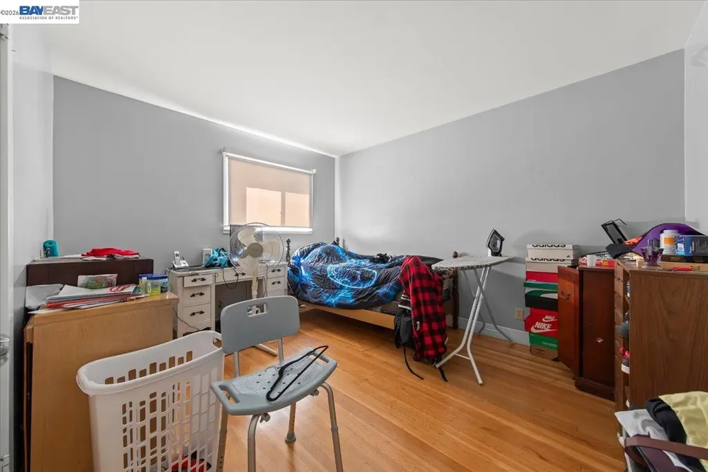 22071 Montgomery Street Hayward CA 94541
