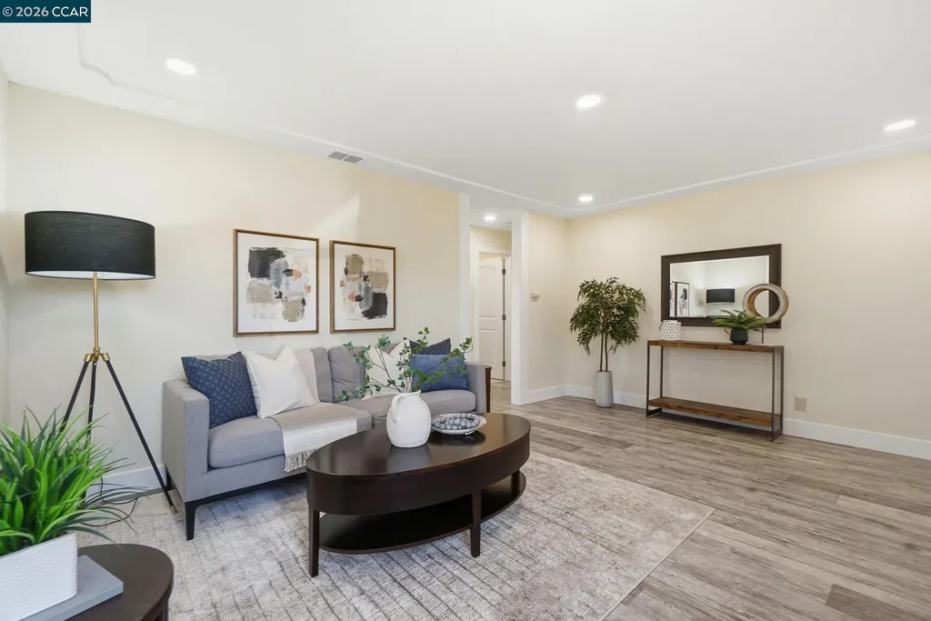 2880 Mount Diablo Street Concord CA 94518