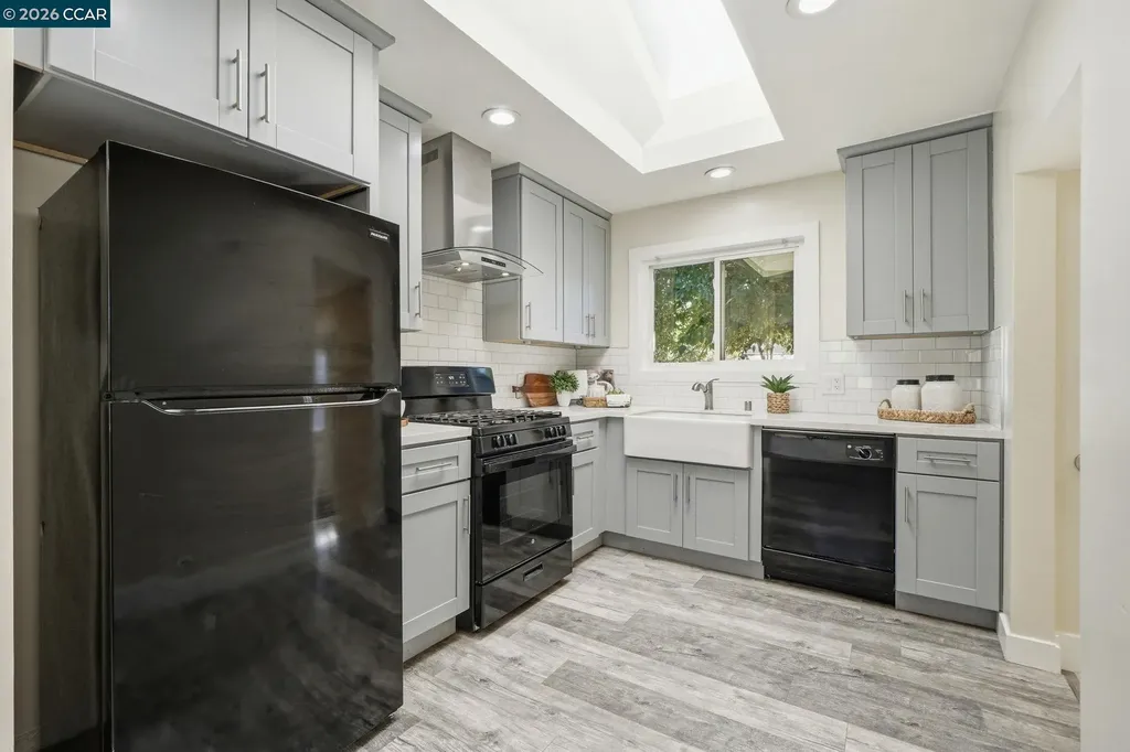 2880 Mount Diablo Street Concord CA 94518