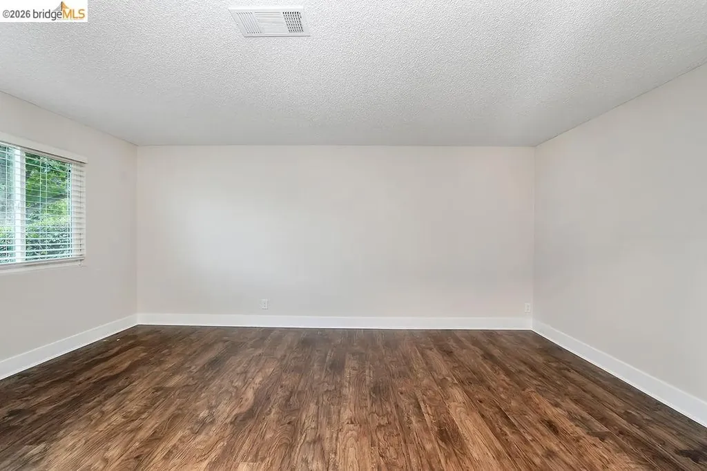 4900 Burgundy Drive Oakley CA 94561