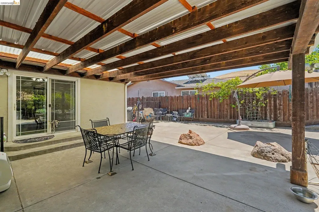 1150 Los Palos Court Pittsburg CA 94565
